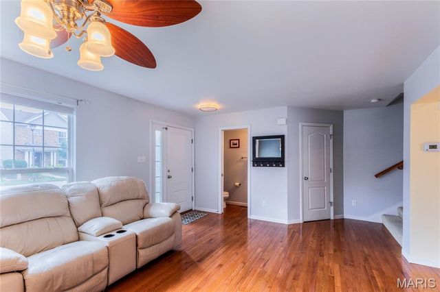 3148 Flatboat Station, St Charles, MO 63301