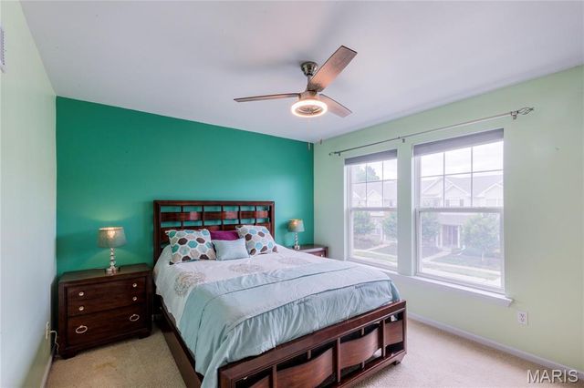 3148 Flatboat Station, St Charles, MO 63301