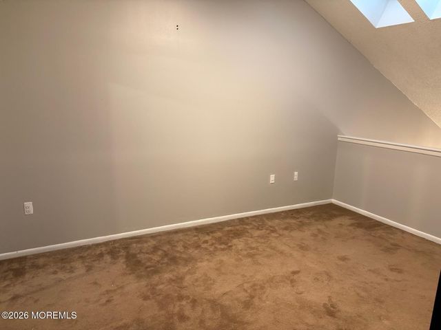 204 Forsythia Lane, Englishtown, NJ 07726