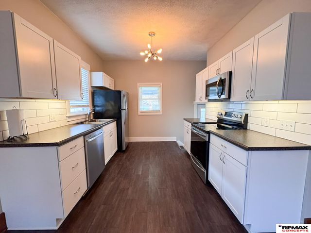 1709 S 23rd Street, Lincoln, NE 68502