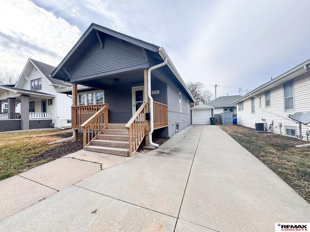 1709 S 23rd Street, Lincoln, NE 68502