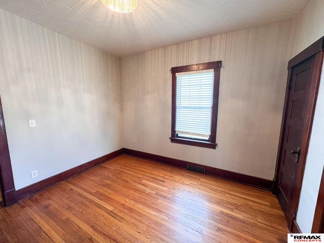 1709 S 23rd Street, Lincoln, NE 68502