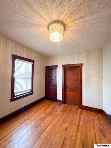 1709 S 23rd Street, Lincoln, NE 68502