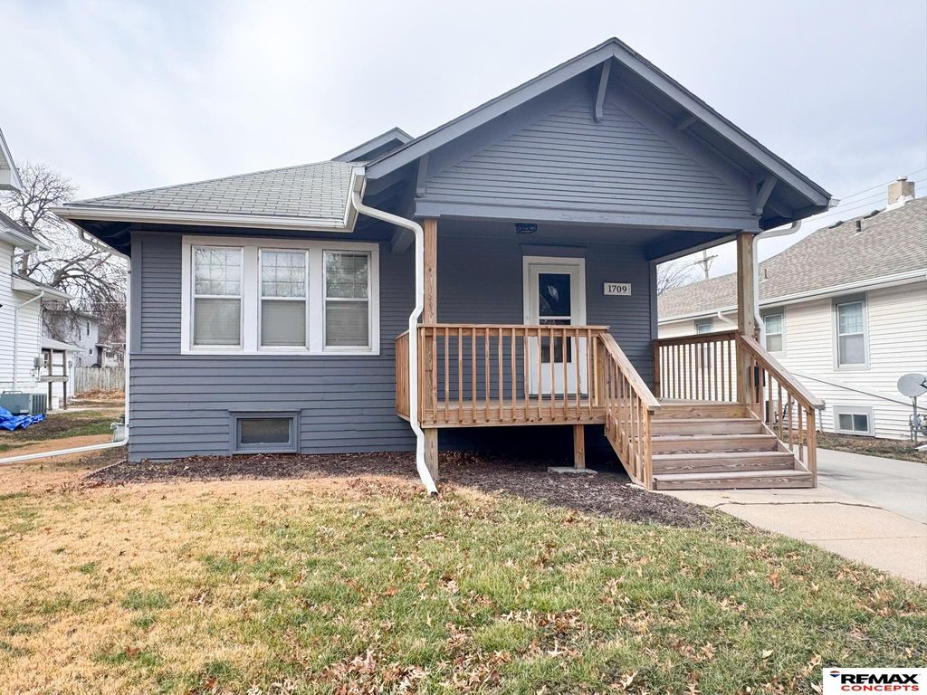 1709 S 23rd Street, Lincoln, NE 68502