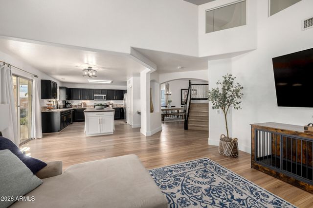 1725 E QUAIL Avenue, Phoenix, AZ 85024