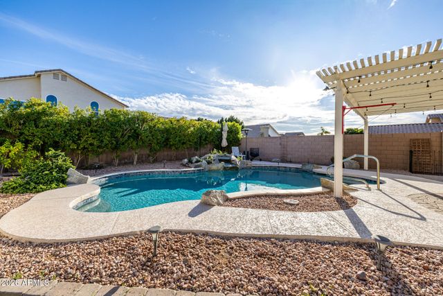 1725 E QUAIL Avenue, Phoenix, AZ 85024