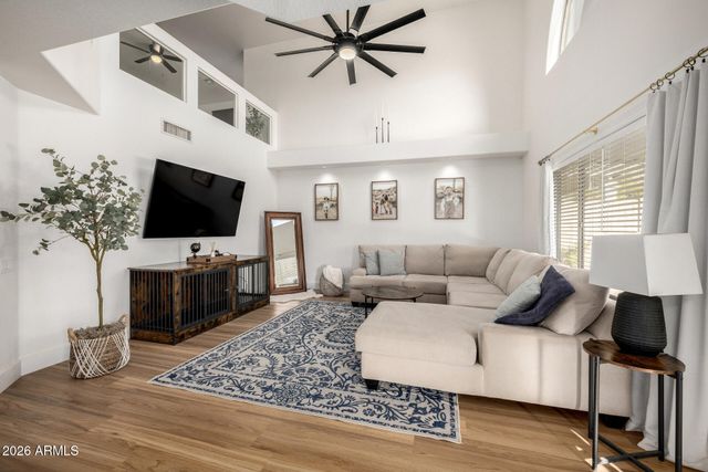 1725 E QUAIL Avenue, Phoenix, AZ 85024