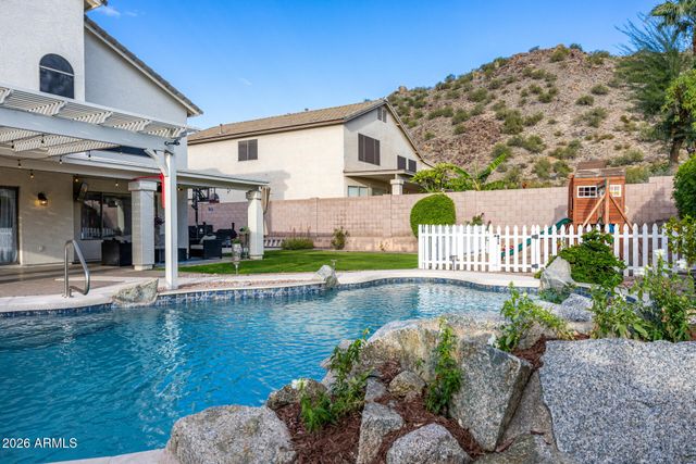 1725 E QUAIL Avenue, Phoenix, AZ 85024