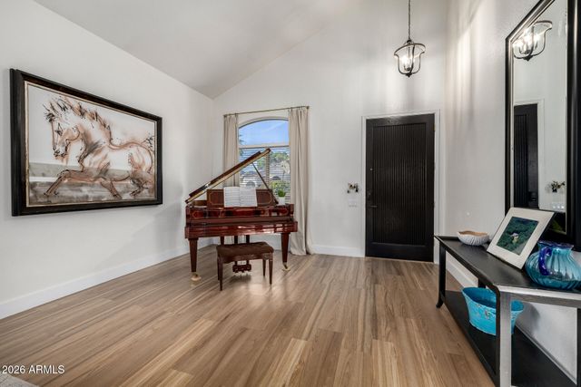 1725 E QUAIL Avenue, Phoenix, AZ 85024