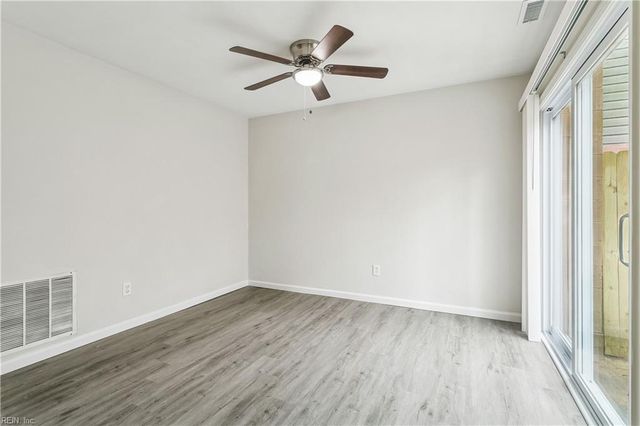 5984 Buckminister LN, Virginia Beach, VA 23462