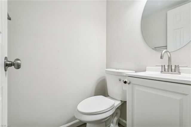 5984 Buckminister LN, Virginia Beach, VA 23462