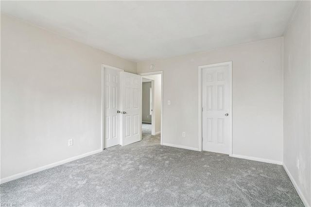 5984 Buckminister LN, Virginia Beach, VA 23462