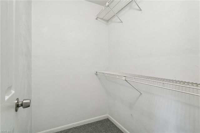 5984 Buckminister LN, Virginia Beach, VA 23462