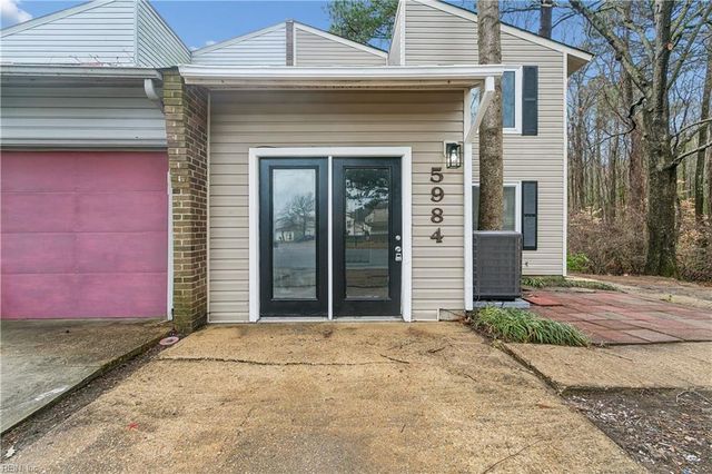 5984 Buckminister LN, Virginia Beach, VA 23462