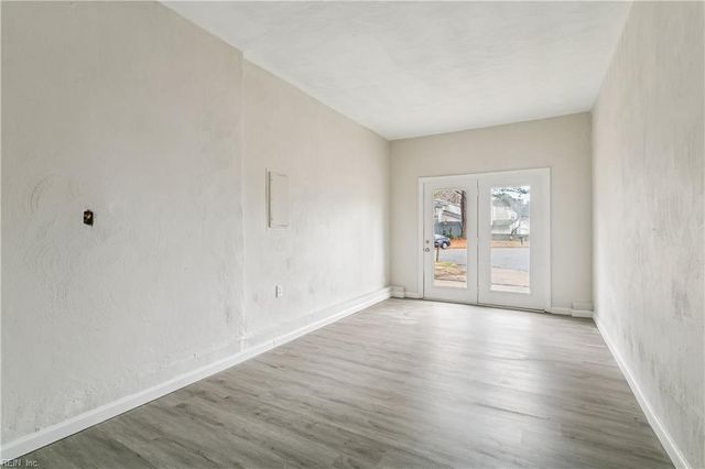 5984 Buckminister LN, Virginia Beach, VA 23462