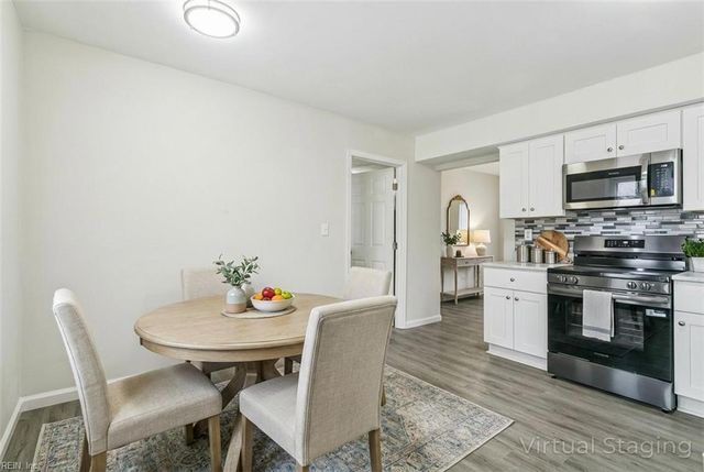 5984 Buckminister LN, Virginia Beach, VA 23462