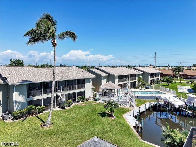 4708 SW 8th PL 205, Cape Coral, FL 33914