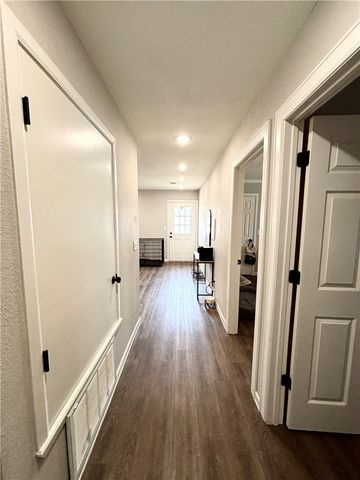 707 E Kara Lane, Rogers, AR 72758