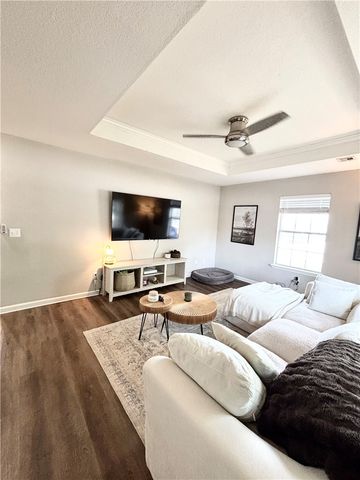 707 E Kara Lane, Rogers, AR 72758
