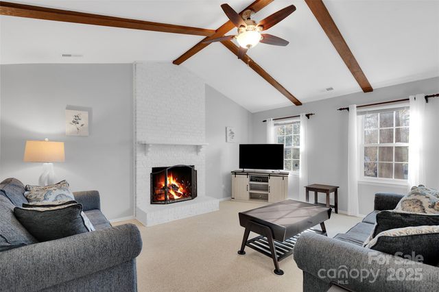 123 Linville Drive, Matthews, NC 28105