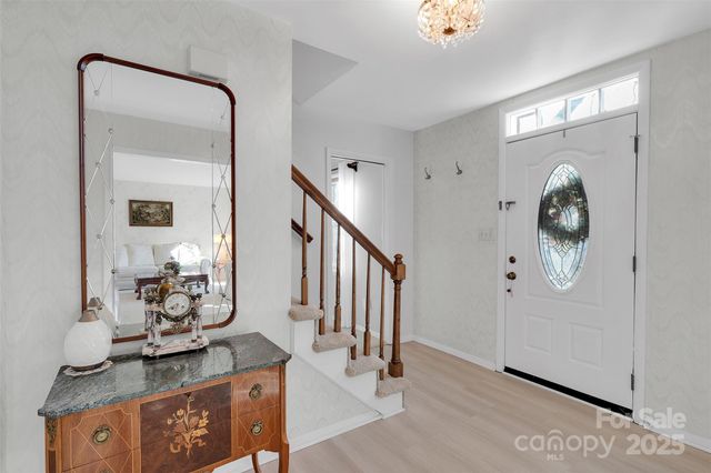 123 Linville Drive, Matthews, NC 28105