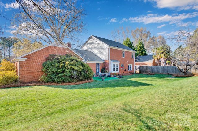 123 Linville Drive, Matthews, NC 28105