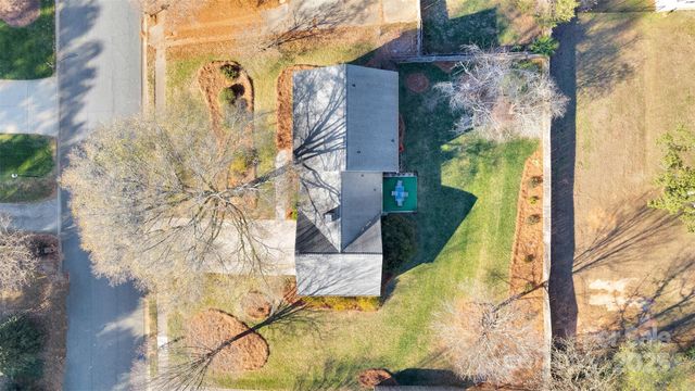 123 Linville Drive, Matthews, NC 28105