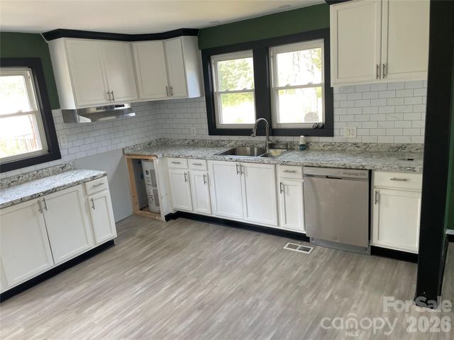 4228 Flat Creek Road, Heath Springs, SC 29058