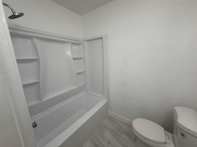 165 E POMELO STREET, Groveland, FL 34736