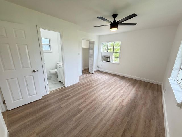 165 E POMELO STREET, Groveland, FL 34736