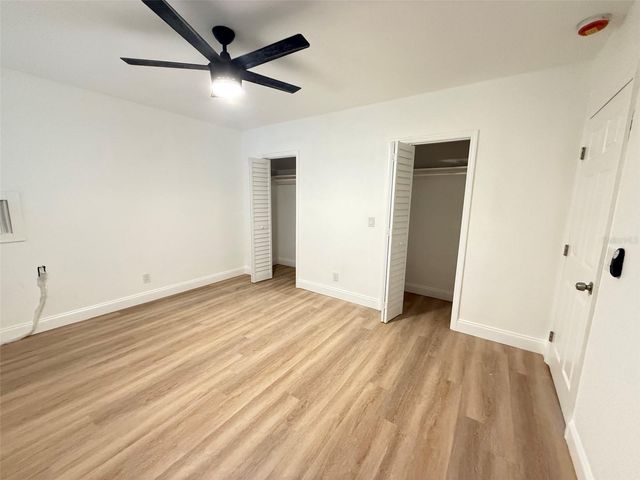 165 E POMELO STREET, Groveland, FL 34736