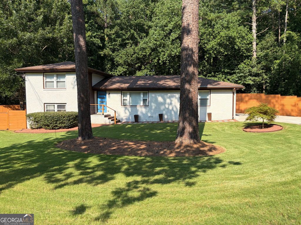 790 McKenzie Court SW, Atlanta, GA 30311 — photo 2