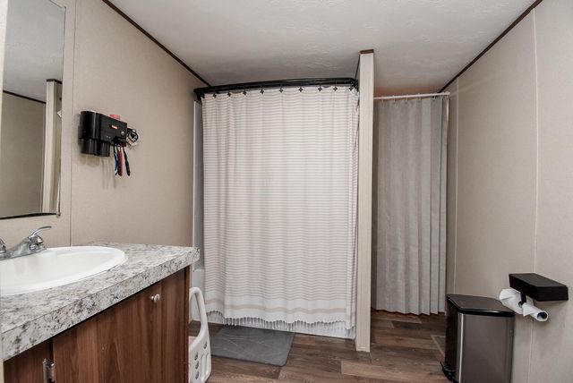 1508 County Road 217, Weimar, TX 78962