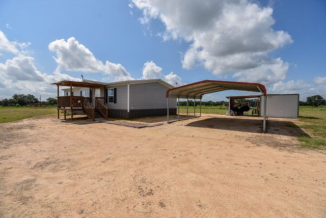 1508 County Road 217, Weimar, TX 78962