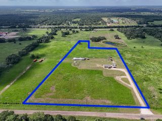 1508 County Road 217, Weimar, TX 78962
