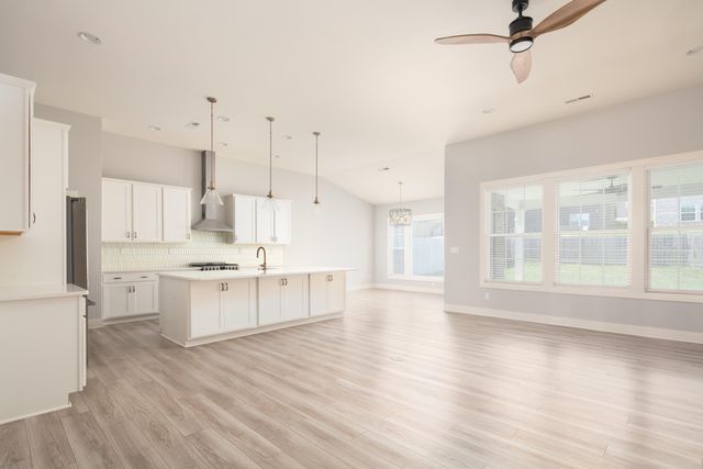 276 Squires Circle, Lexington, KY 40515