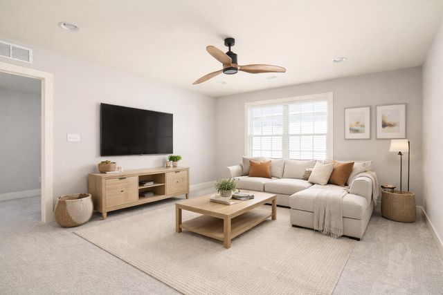 276 Squires Circle, Lexington, KY 40515