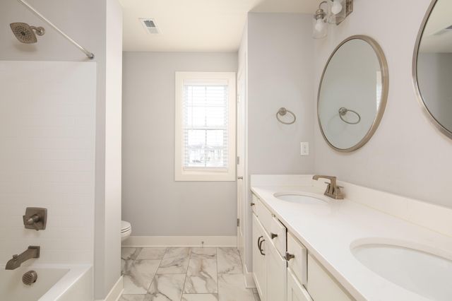 276 Squires Circle, Lexington, KY 40515