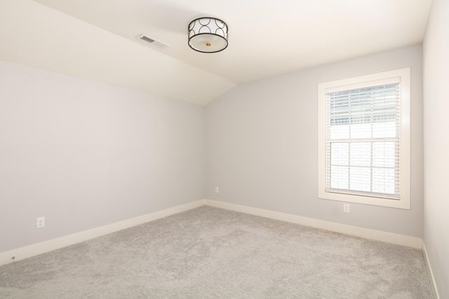 276 Squires Circle, Lexington, KY 40515