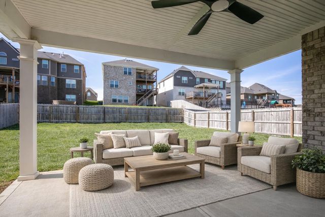 276 Squires Circle, Lexington, KY 40515