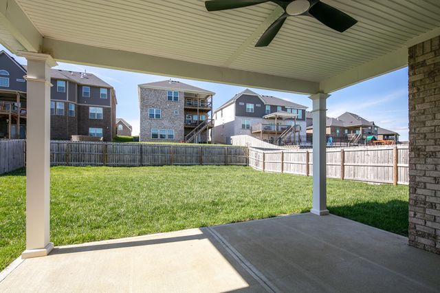 276 Squires Circle, Lexington, KY 40515