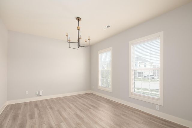 276 Squires Circle, Lexington, KY 40515