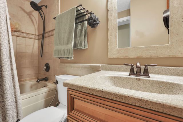 7852 Heathcock Court, Westerville, OH 43081