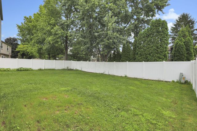 7852 Heathcock Court, Westerville, OH 43081