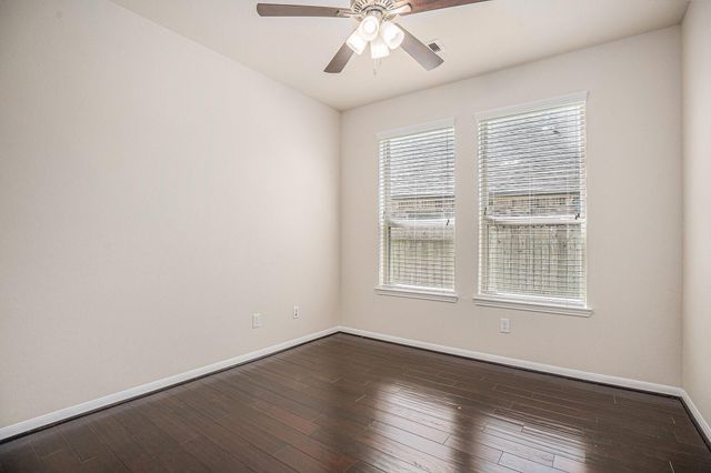 2228 Flower Croft Lane, League City, TX 77573