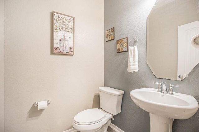 2228 Flower Croft Lane, League City, TX 77573