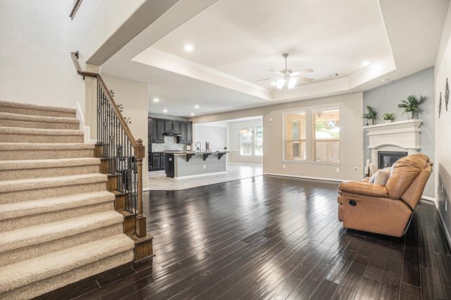 2228 Flower Croft Lane, League City, TX 77573