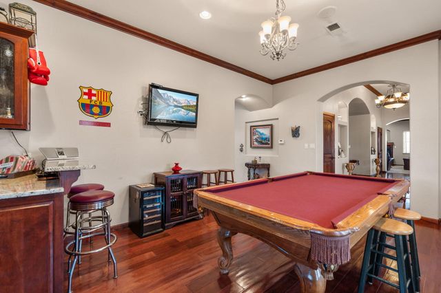 2686 Della Road SW, Albuquerque, NM 87105