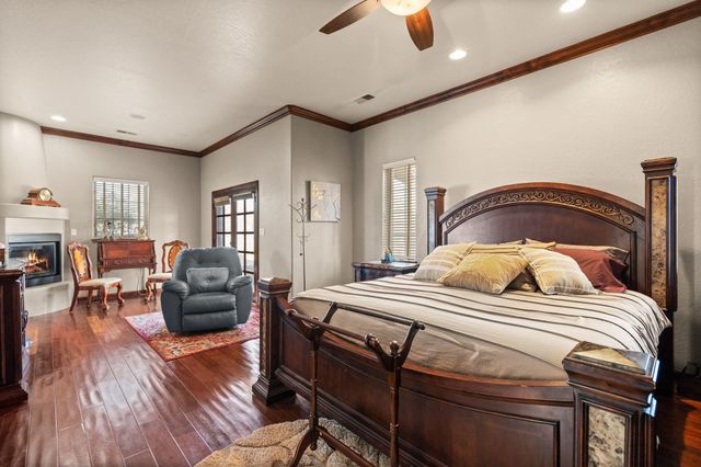 2686 Della Road SW, Albuquerque, NM 87105