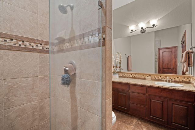 2686 Della Road SW, Albuquerque, NM 87105